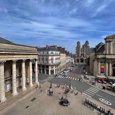Le Theatre : Centre Historique Lejlighed Dijon Eksteriør billede